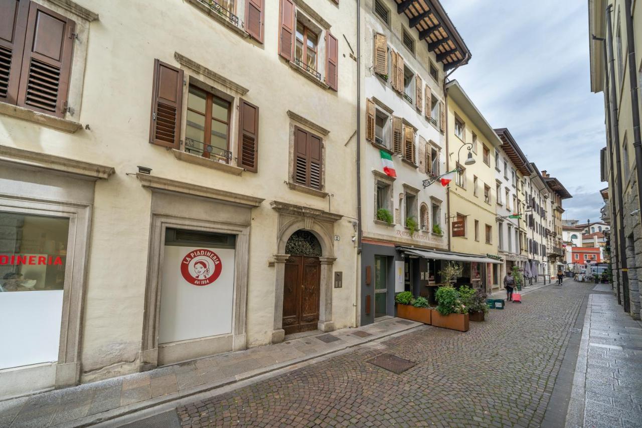 Atelier San Giacomo - Central Apartment Udine Exterior photo